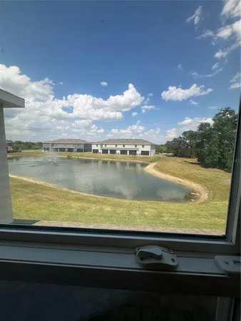 $2,500 | 8809 Milestone Drive, Sarasota, FL 34238