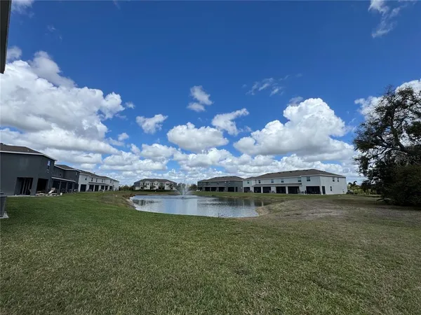 $2,600 | 8809 Milestone Drive, Sarasota, FL 34238