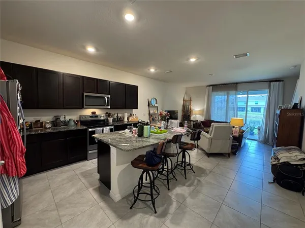 $2,600 | 8809 Milestone Drive, Sarasota, FL 34238