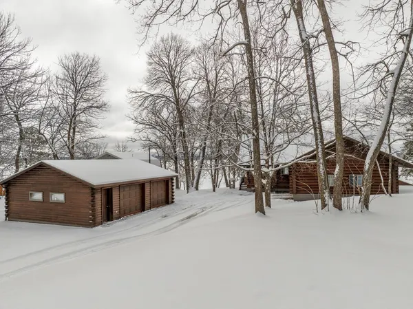 $849,000 | 40105 Hunters Road, Ponsford, MN 56575