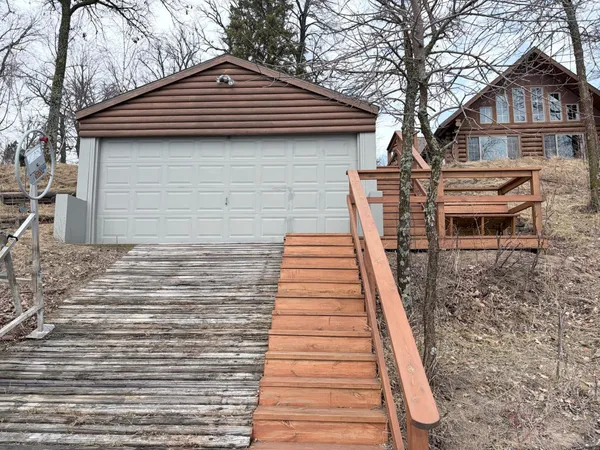 $849,000 | 40105 Hunters Road, Ponsford, MN 56575