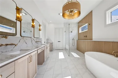 $679,000 | 5040 Twin River Place, Covington, LA 70433