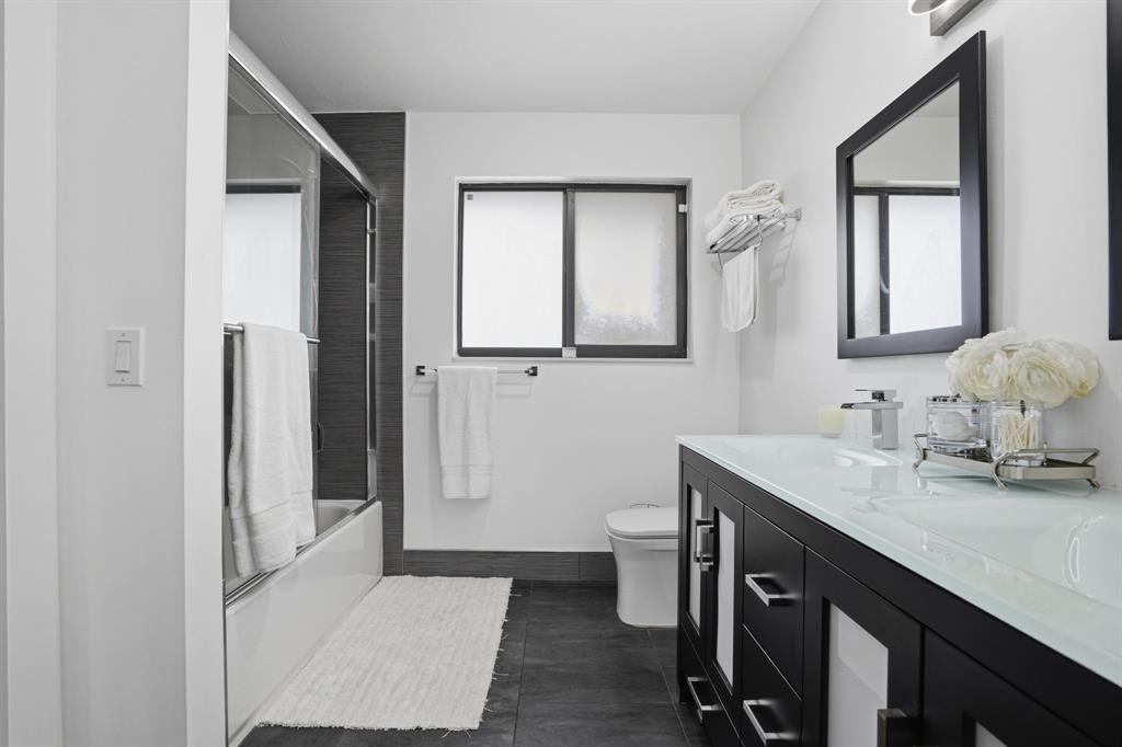 7136 Southwest 105th Court, Unit 7136 Miami, FL 33173 - Photo 32 of 39