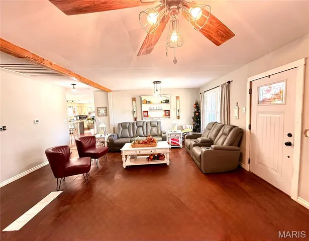 $329,900 | 9262 Aa Route, Farmington, MO 63640