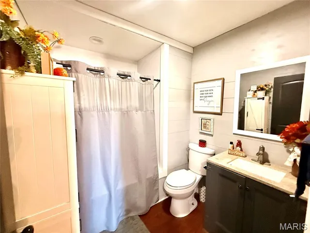 $329,900 | 9262 Aa Route, Farmington, MO 63640