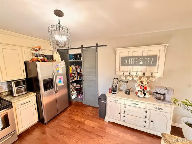 $329,900 | 9262 Aa Route, Farmington, MO 63640