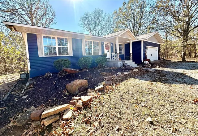 $329,900 | 9262 Aa Route, Farmington, MO 63640