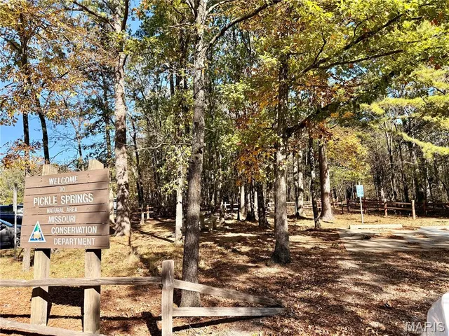 $329,900 | 9262 Aa Route, Farmington, MO 63640