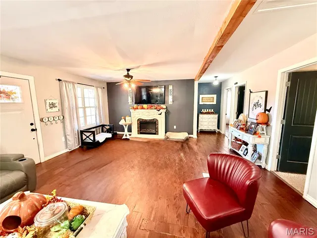 $329,900 | 9262 Aa Route, Farmington, MO 63640