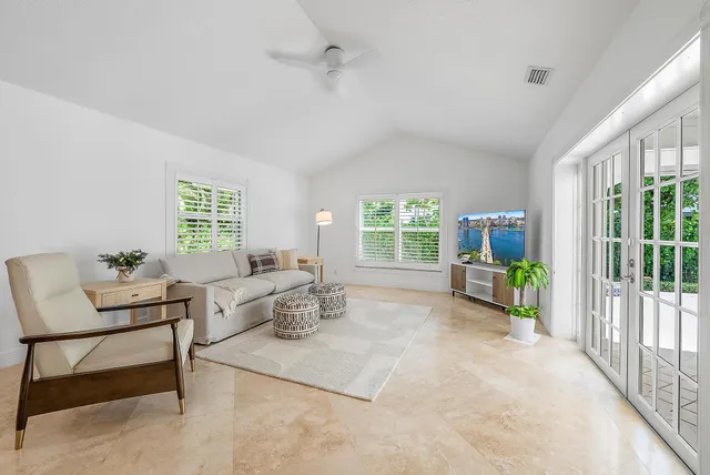 $11,000 | 109 Lighthouse Drive, Jupiter Inlet Colony, FL 33469