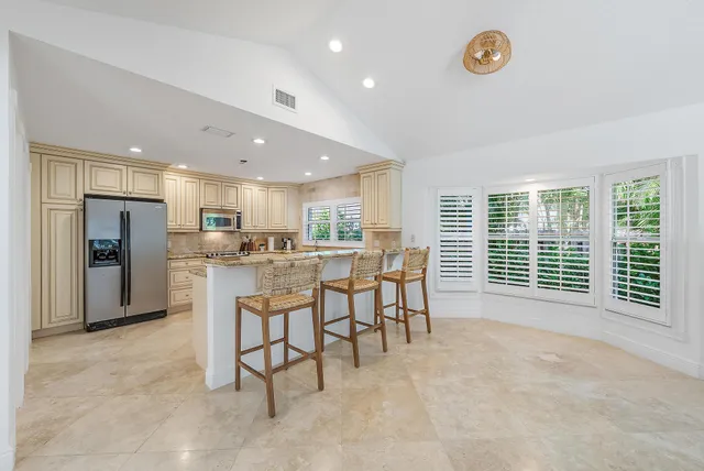 $11,000 | 109 Lighthouse Drive, Jupiter Inlet Colony, FL 33469