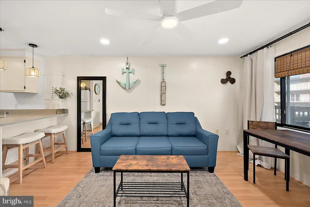 $290,000 | 9 41st Street, Unit 320, Ocean City, MD 21842