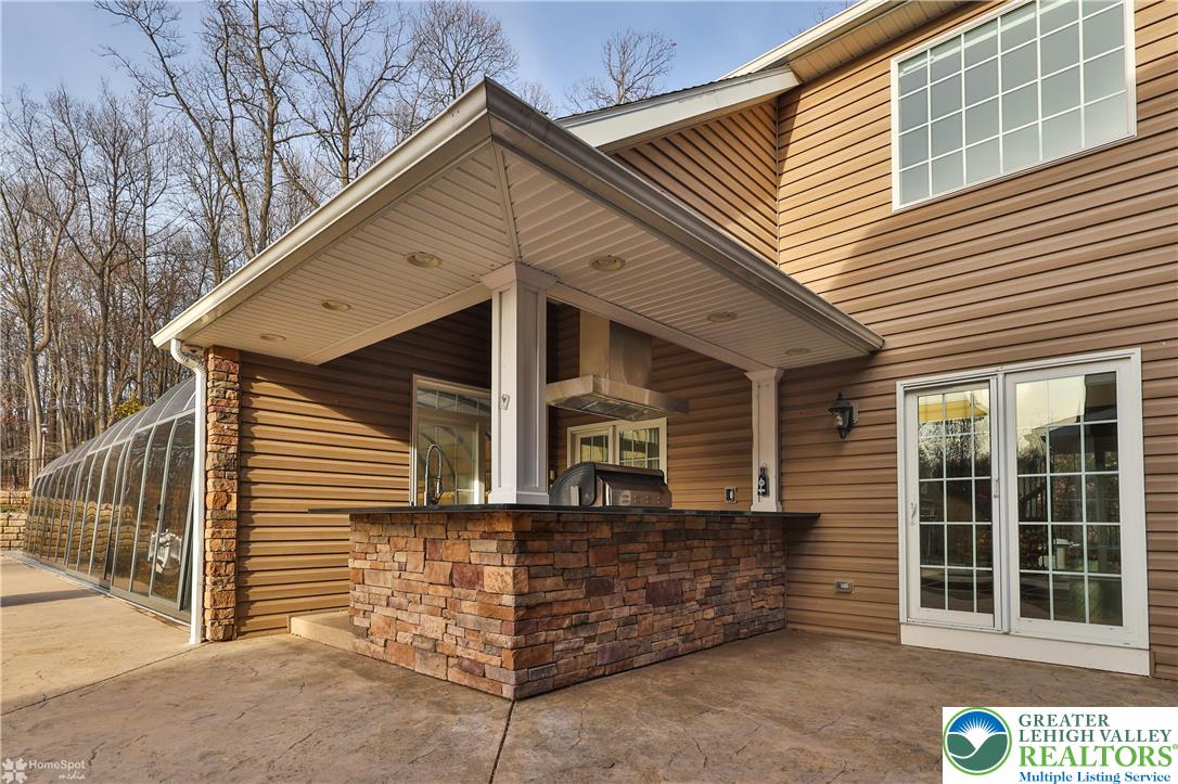 284 Walker Road Macungie, PA 18062 - Photo 17 of 98