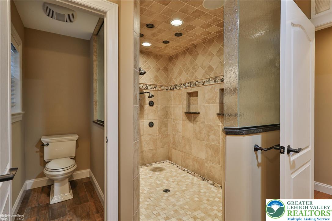 284 Walker Road Macungie, PA 18062 - Photo 77 of 98