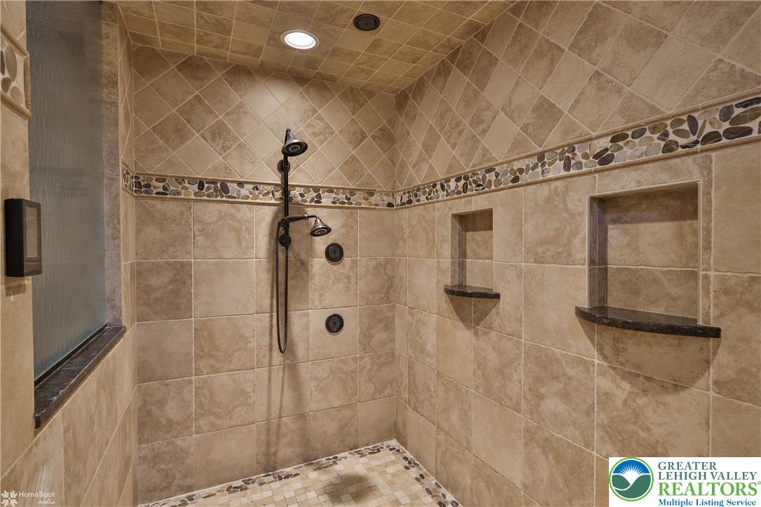 284 Walker Road Macungie, PA 18062 - Photo 79 of 99