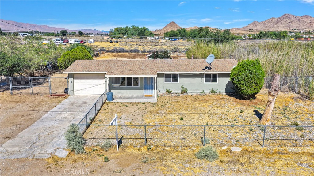 10650 Trade Post Road Lucerne Valley, CA 92356 - Photo 7 of 48