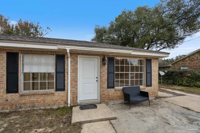 $175,000 | 4664 Geneva Drive, Pensacola, FL 32526
