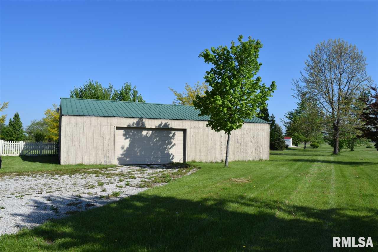 1127 North Nofsinger Road Metamora, IL 61548 - Photo 2 of 36 Gallery Image 2