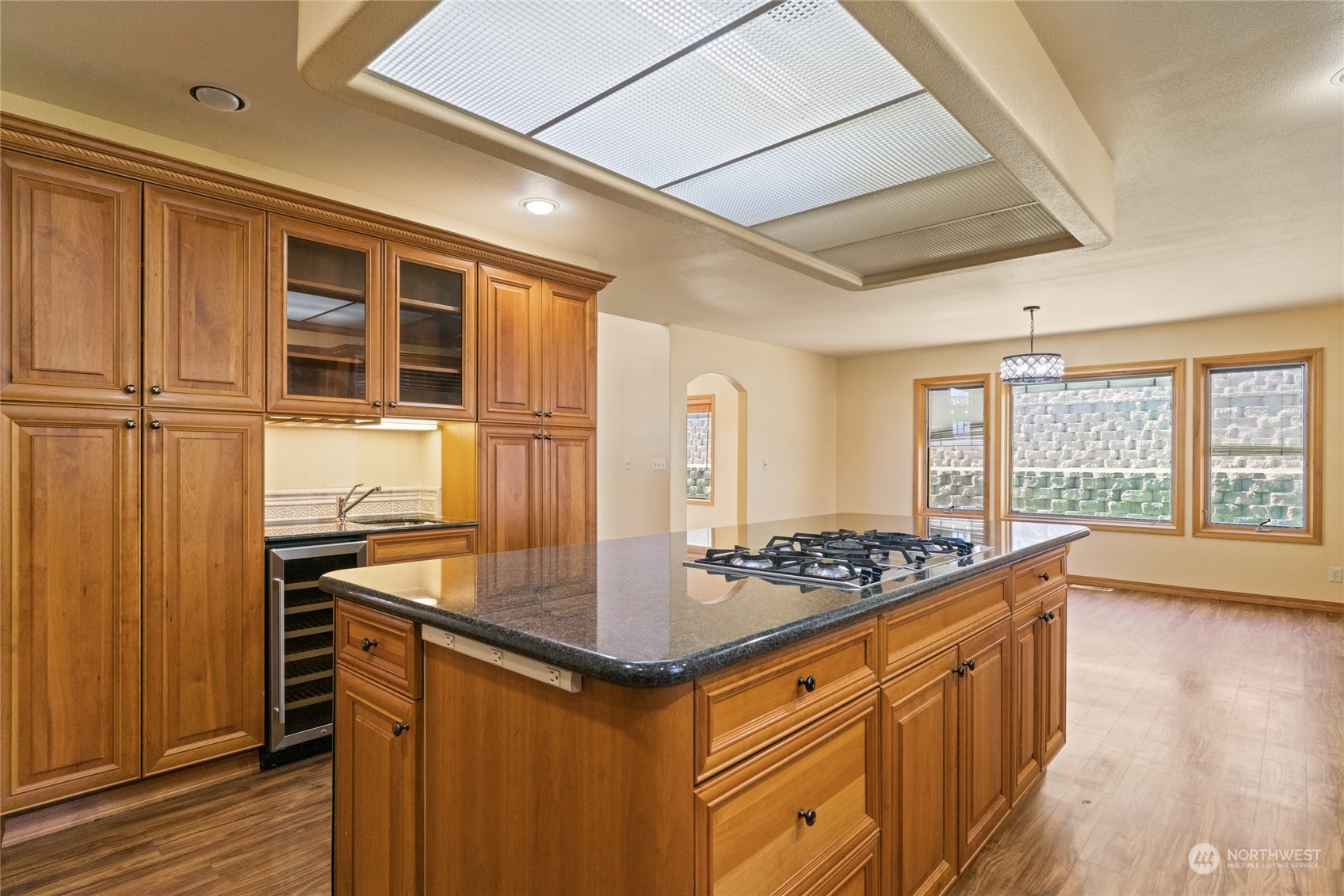 8 Valley View Park Road Omak, WA 98841 - Photo 16 of 40 a kitchen with stainless steel appliances granite countertop a stove and a refrigerator