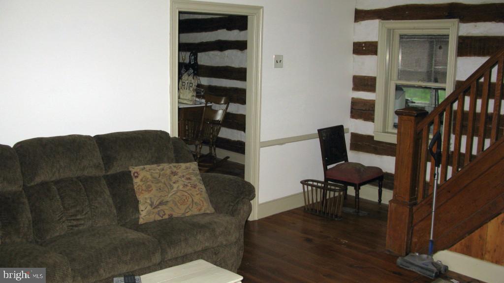1726 Auction Road Manheim, PA 17545 - Photo 8 of 55