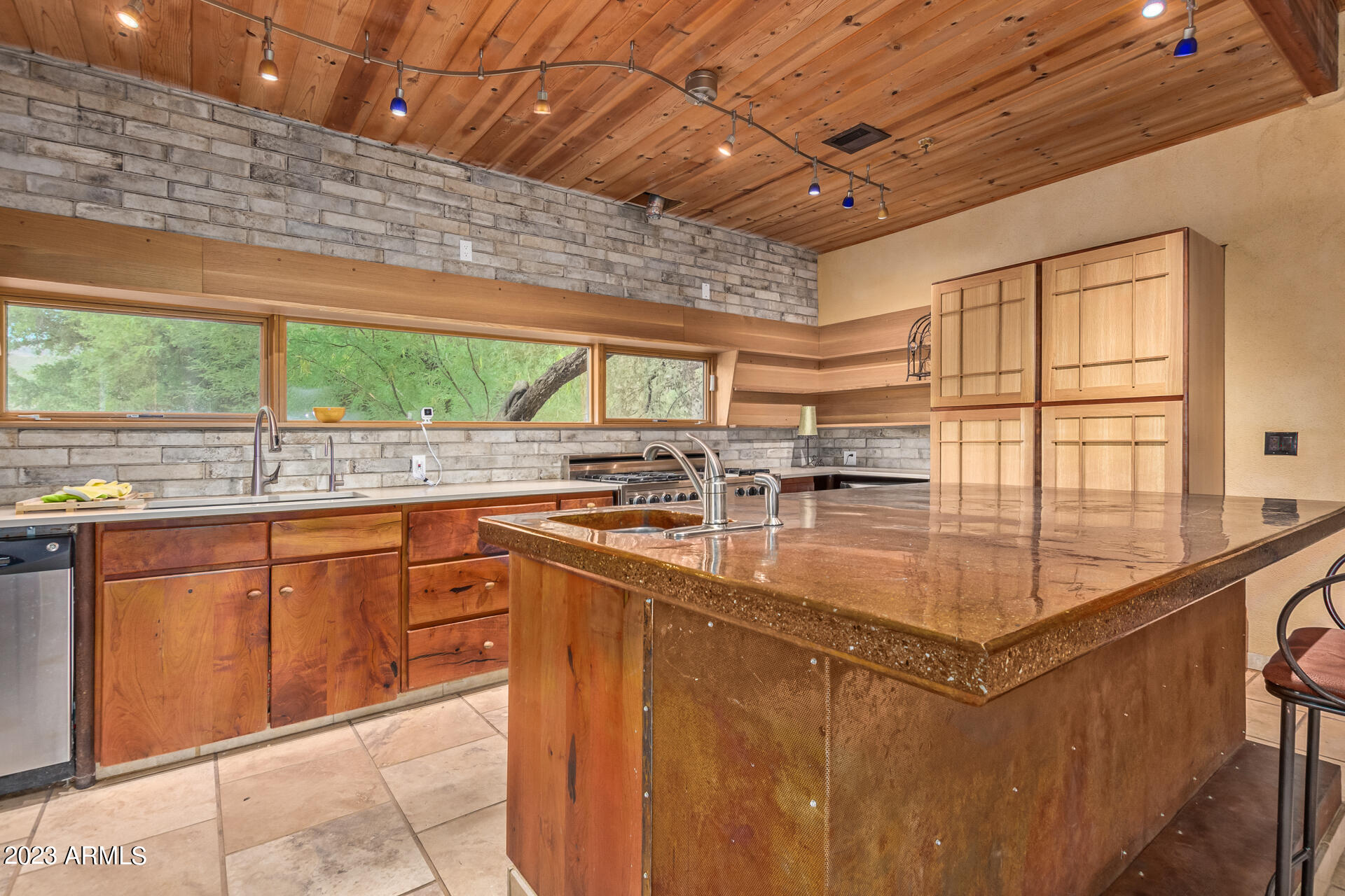 88981 East Aravaipa Road Winkelman, AZ 85192 - Photo 15 of 40 15 - Aravaipa Rd