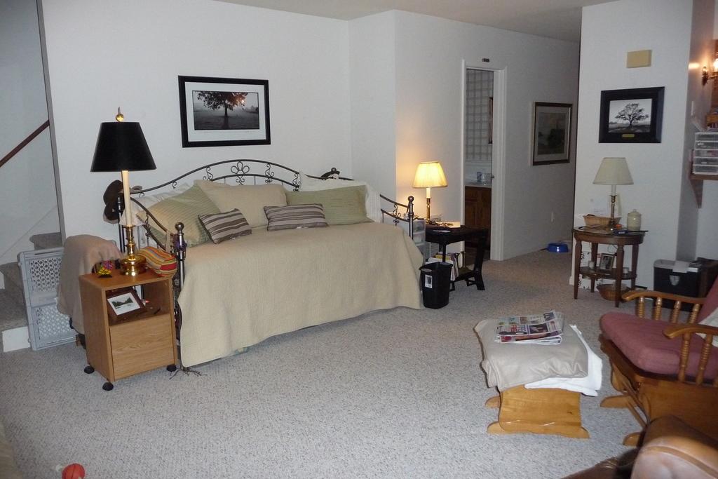 553 Farmers Road Fincastle, VA 24090 - Photo 4 of 8 Living Area