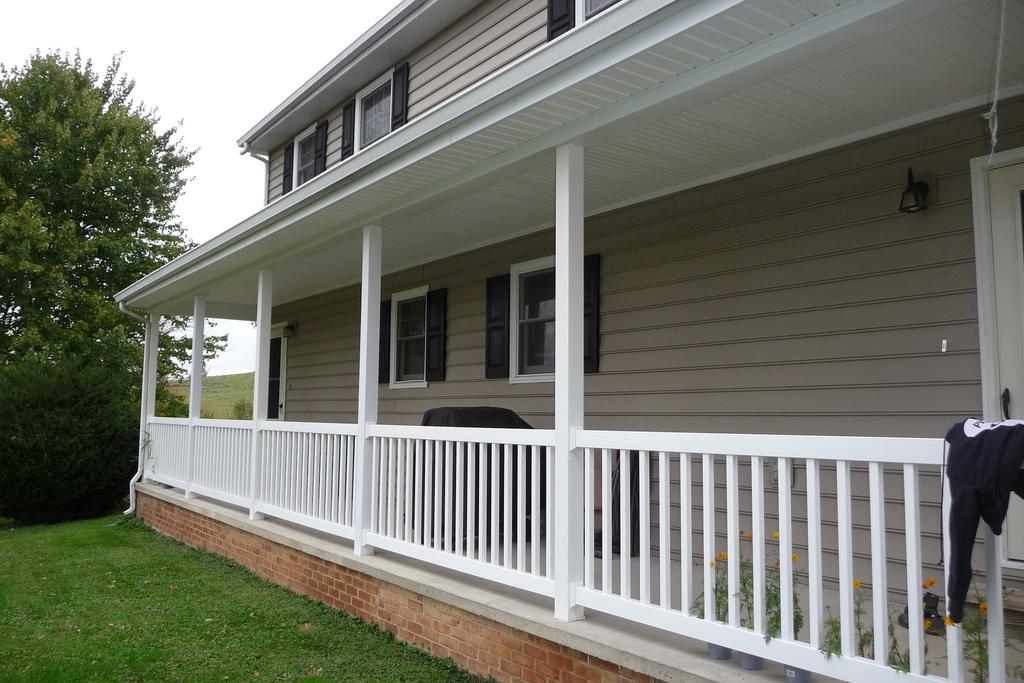 553 Farmers Road Fincastle, VA 24090 - Photo 8 of 8 Back Porch