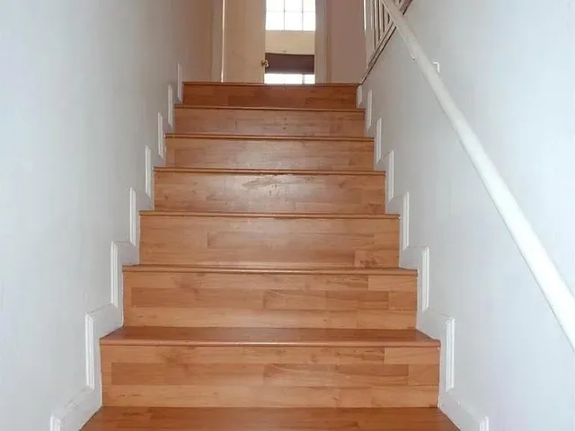 $3,190 | 1131 Campbell Street, Unit 212, Glendale, CA 91207