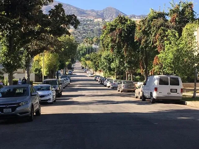 $3,190 | 1131 Campbell Street, Unit 212, Glendale, CA 91207