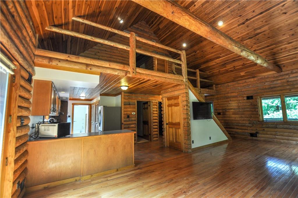 241 Logan Road Valencia, PA 16059 - Photo 10 of 24