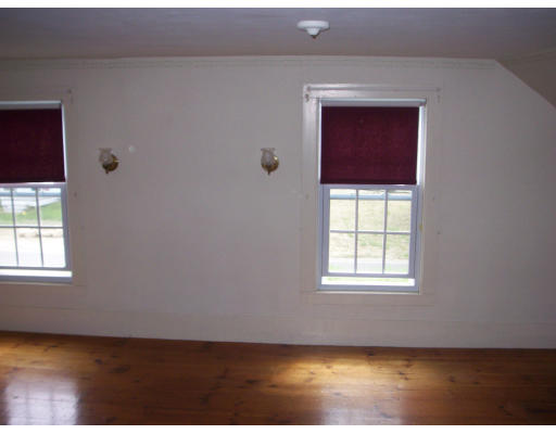 8 River Road Pepperell, MA 01463 - Photo 14 of 18 Gallery Image 14