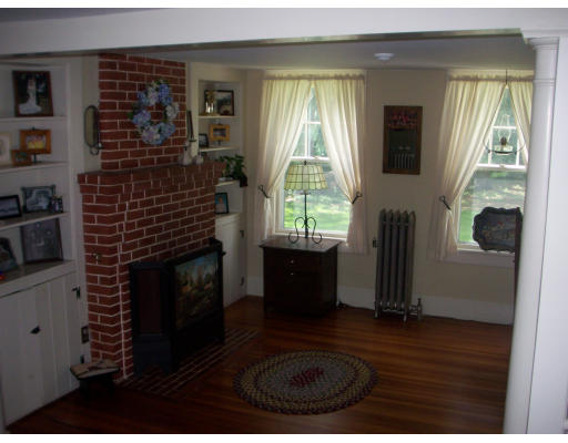 8 River Road Pepperell, MA 01463 - Photo 8 of 18 Gallery Image 8