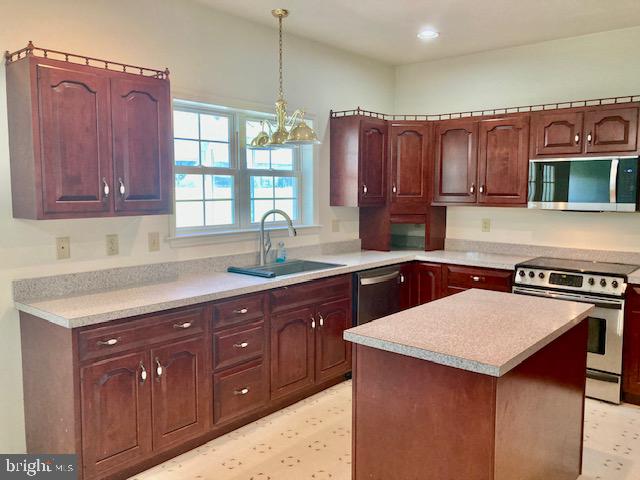 483 Beagle Road Lebanon, PA 17046 - Photo 5 of 31 Gallery Image 5