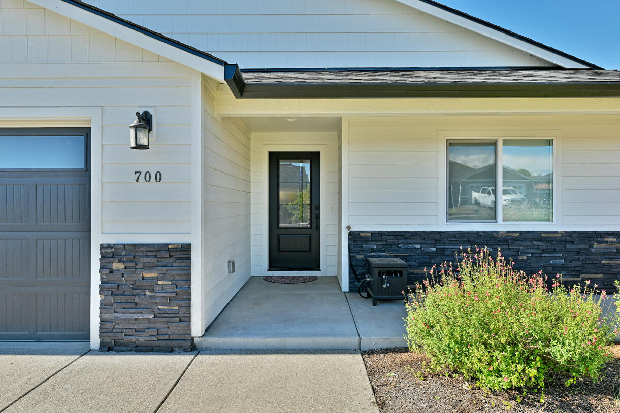 700 Nottingham Terrace Eagle Point, OR 97524 - Photo 28 of 30 28