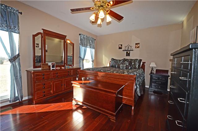 2707 Overall Road Lascassas, TN 37085 - Photo 8 of 20 BEAUTIFUL MASTER SUITE WITH GORGEOUS HARDWOOD FLOORS, PLANTATION STYLE WINDOWS, & A HUGE WALK IN CLOSET! 2707 OVERALL ROAD, LASCASSAS, TN 37085