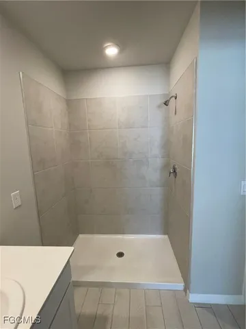 a bathroom with a bathtub