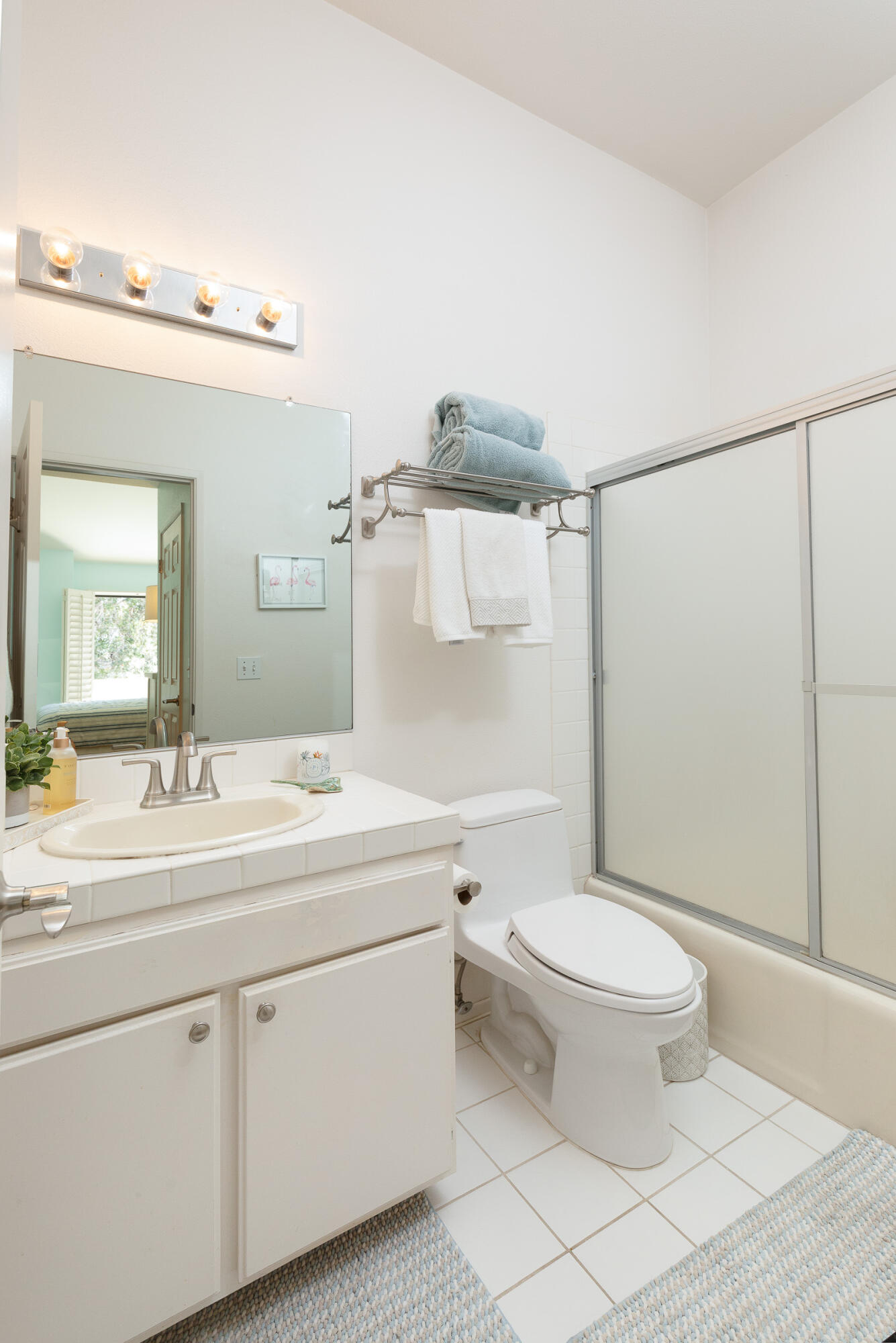 4515 Carpinteria Avenue, Unit G Carpinteria, CA 93013 - Photo 13 of 19 12-bath2-0003-Edit