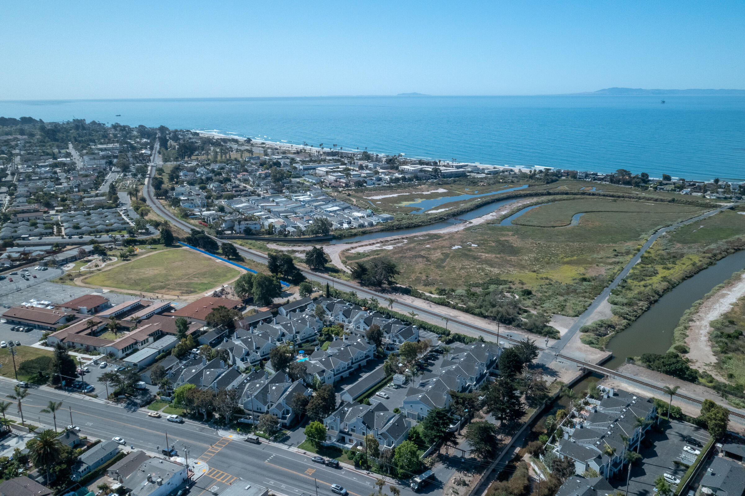 4515 Carpinteria Avenue, Unit G Carpinteria, CA 93013 - Photo 3 of 19 03-DJI_0911-HDR