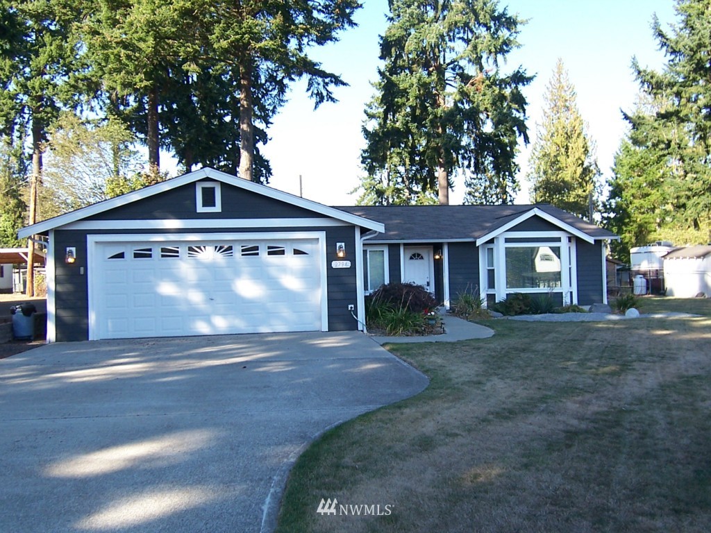 2794 Erlands Point Road Northwest Bremerton, WA 98312 - Photo 1 of 15 Gallery Image 1