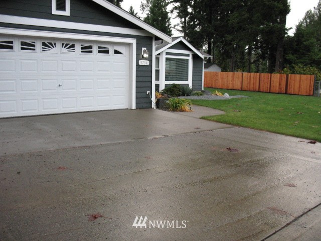 2794 Erlands Point Road Northwest Bremerton, WA 98312 - Photo 4 of 15 Gallery Image 4