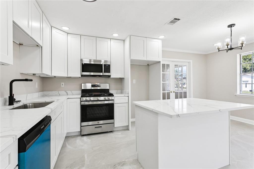 641 Cameron Court Kenner, LA 70065 - Photo 6 of 16