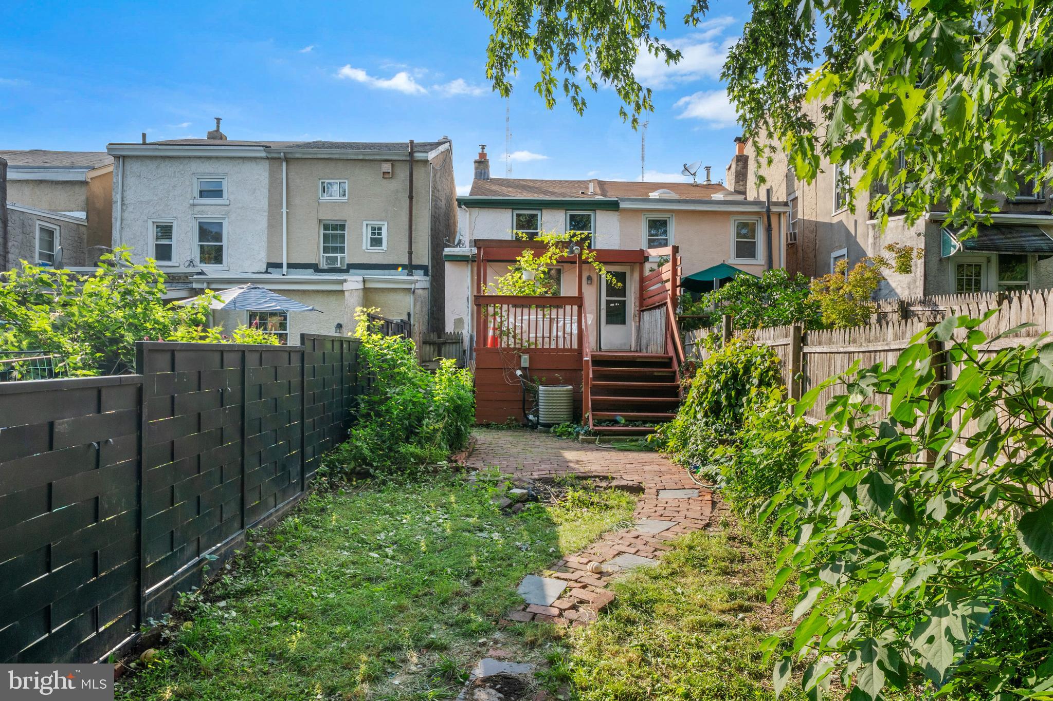 151 Fountain Street Philadelphia, PA 19127 - Photo 15 of 15 Backyard