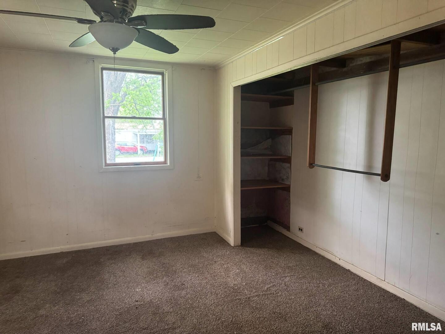 604 South 23rd Street Herrin, IL 62948 - Photo 13 of 14 a view of an empty room with a window