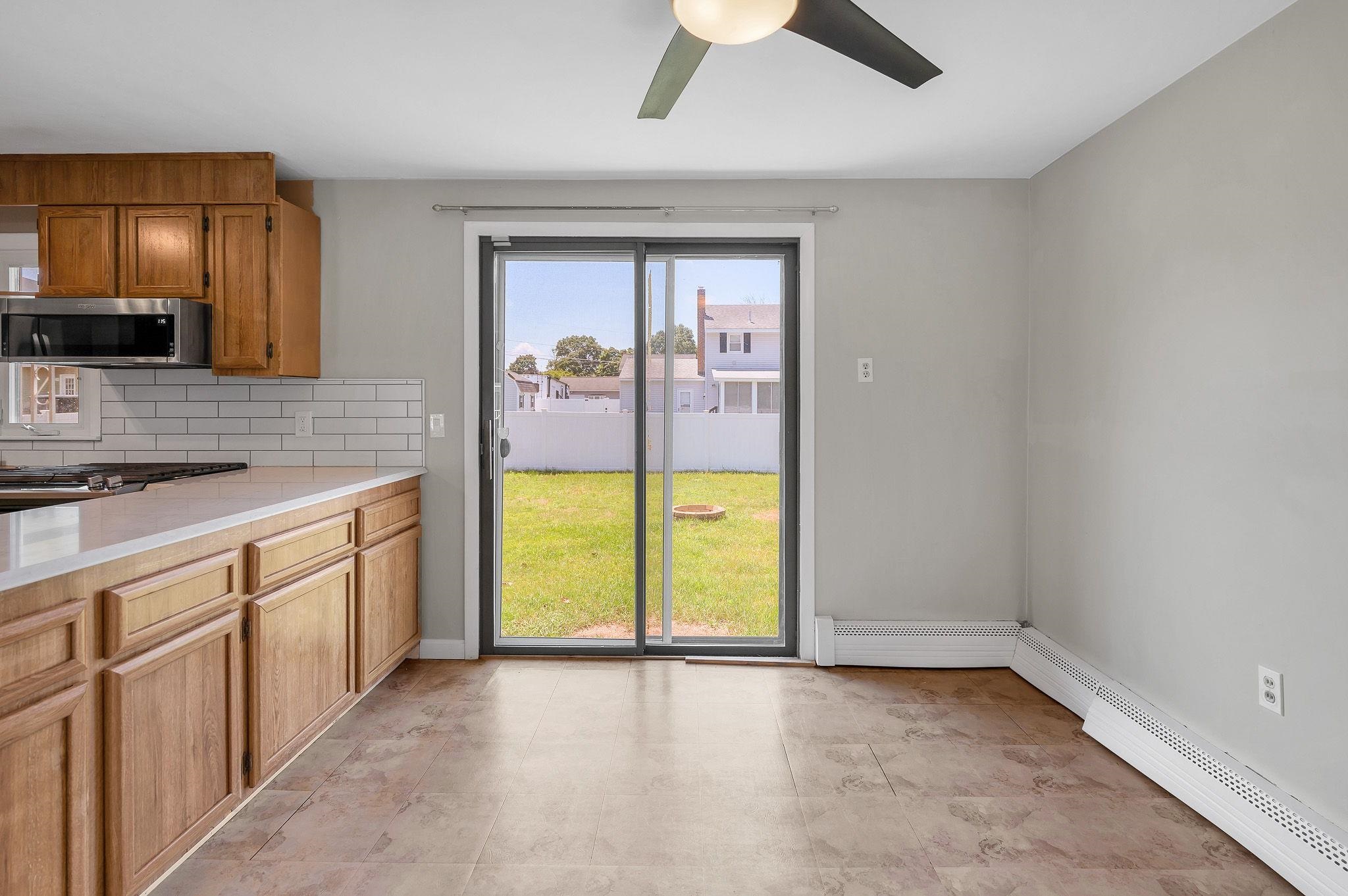 7 Raleigh Drive Nashua, NH 03062 - Photo 11 of 33
