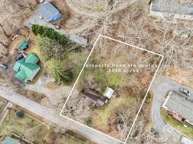 $150,000 | 75 Travis Street, Clyde, NC 28721