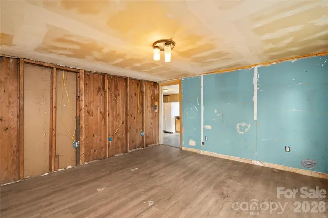 $150,000 | 75 Travis Street, Clyde, NC 28721