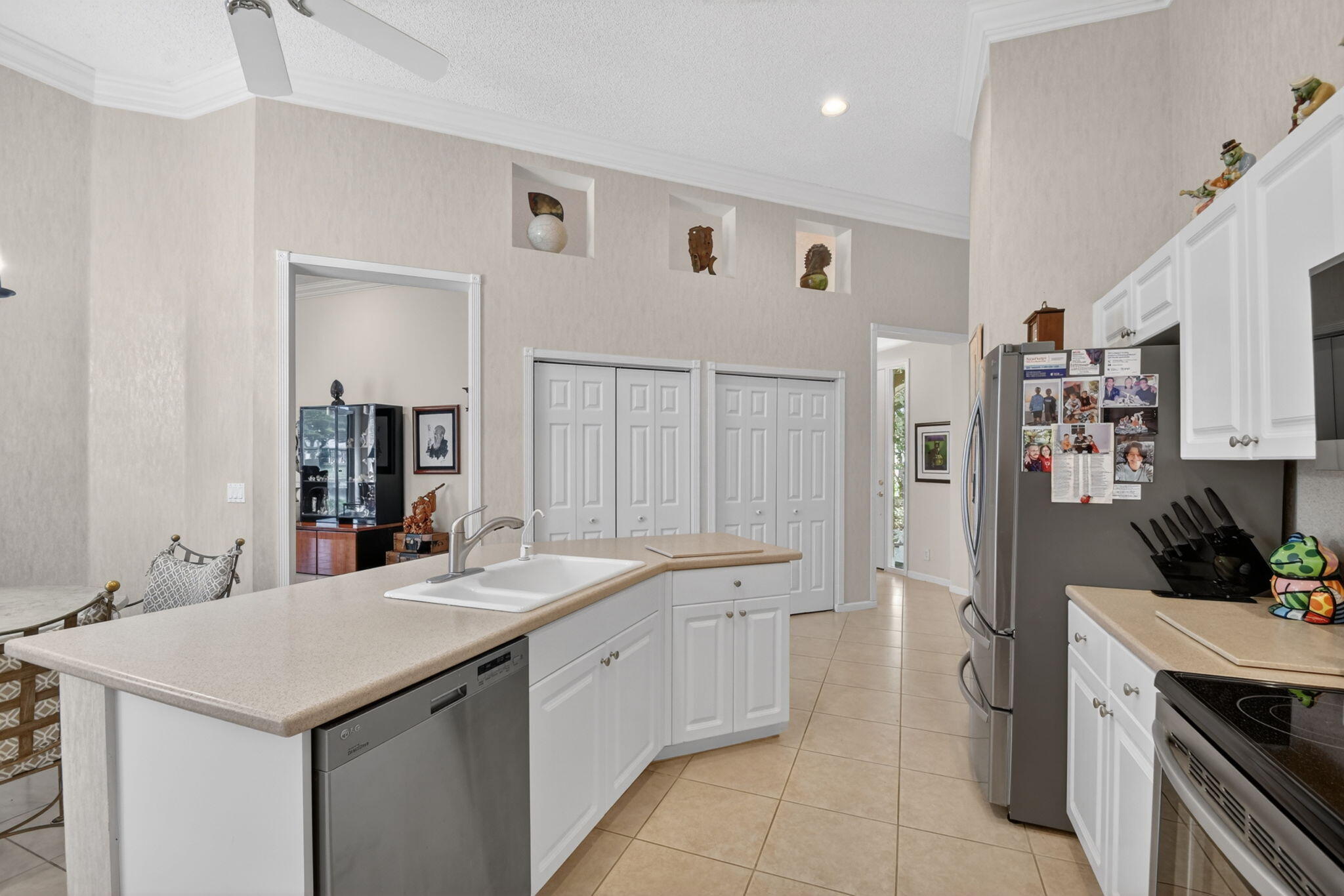 7717 Rockford Road Boynton Beach, FL 33472 - Photo 14 of 76 kitchen