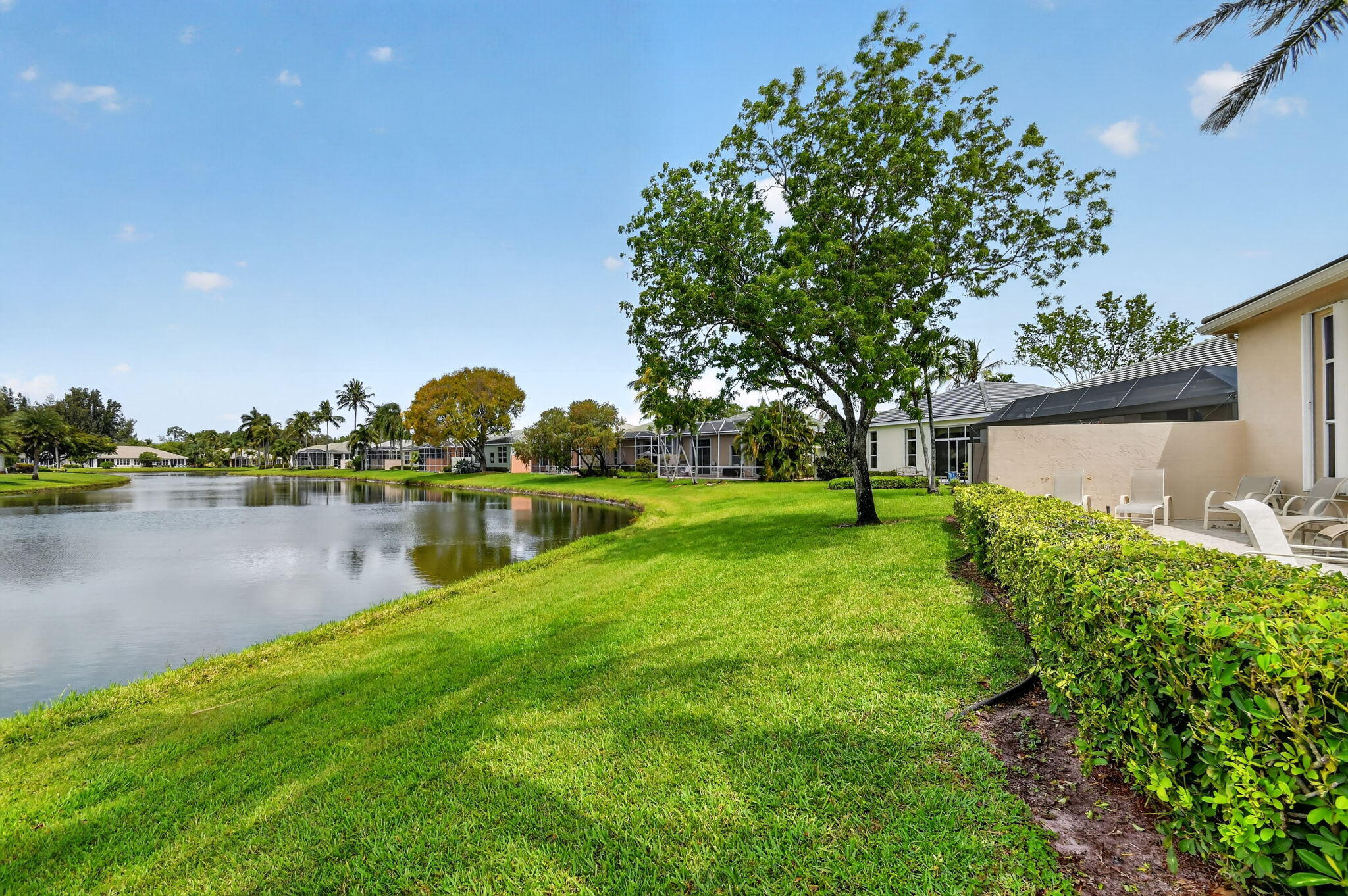 7717 Rockford Road Boynton Beach, FL 33472 - Photo 37 of 76 exterior back