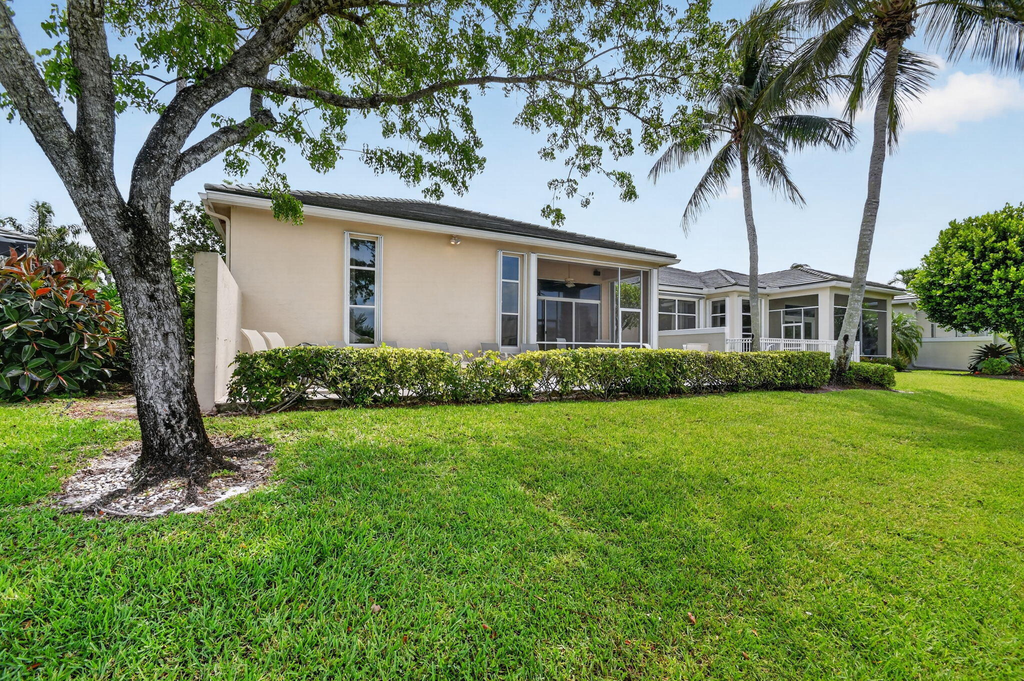 7717 Rockford Road Boynton Beach, FL 33472 - Photo 40 of 76 exterior back
