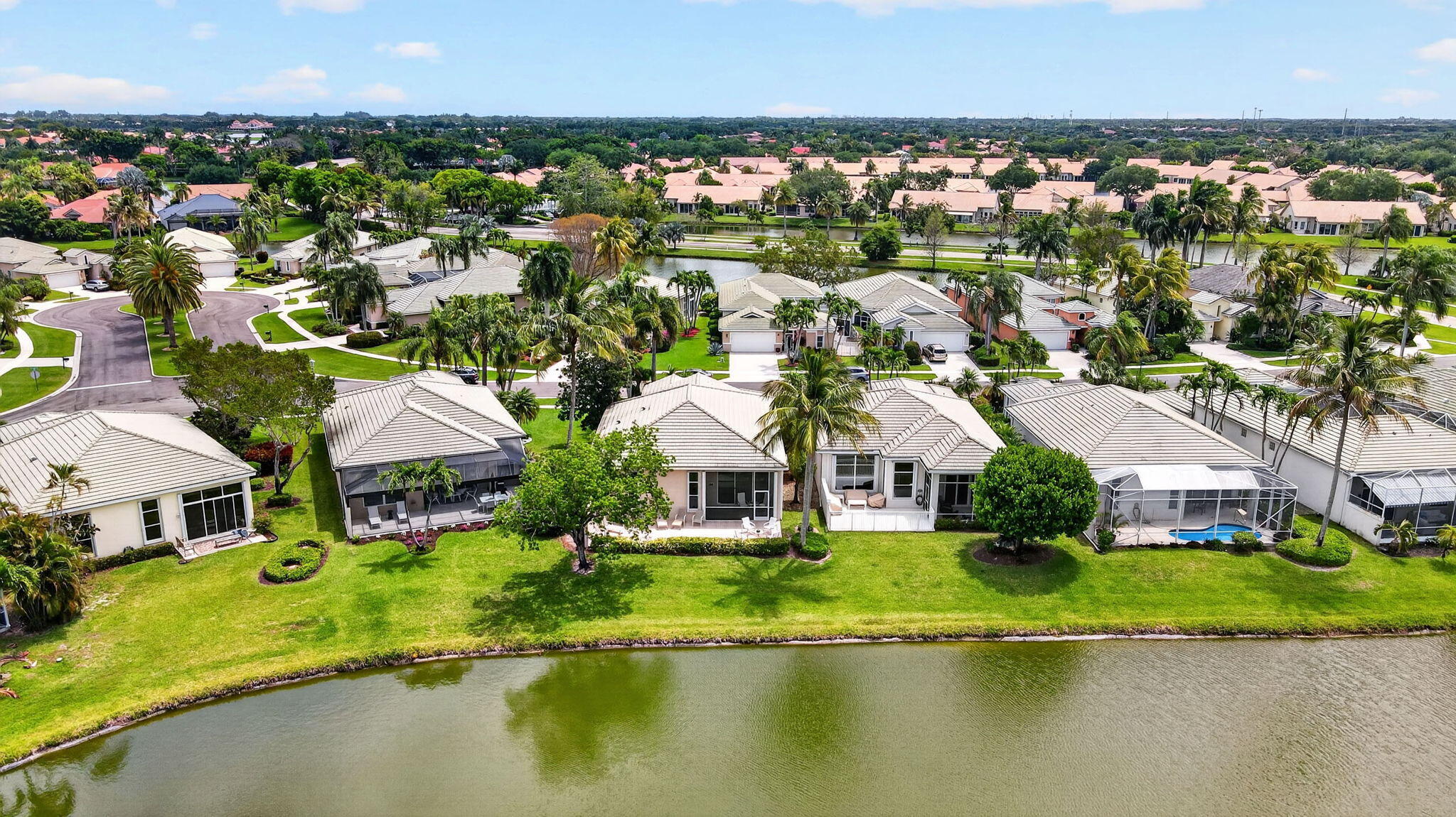 7717 Rockford Road Boynton Beach, FL 33472 - Photo 52 of 76 exterior rear